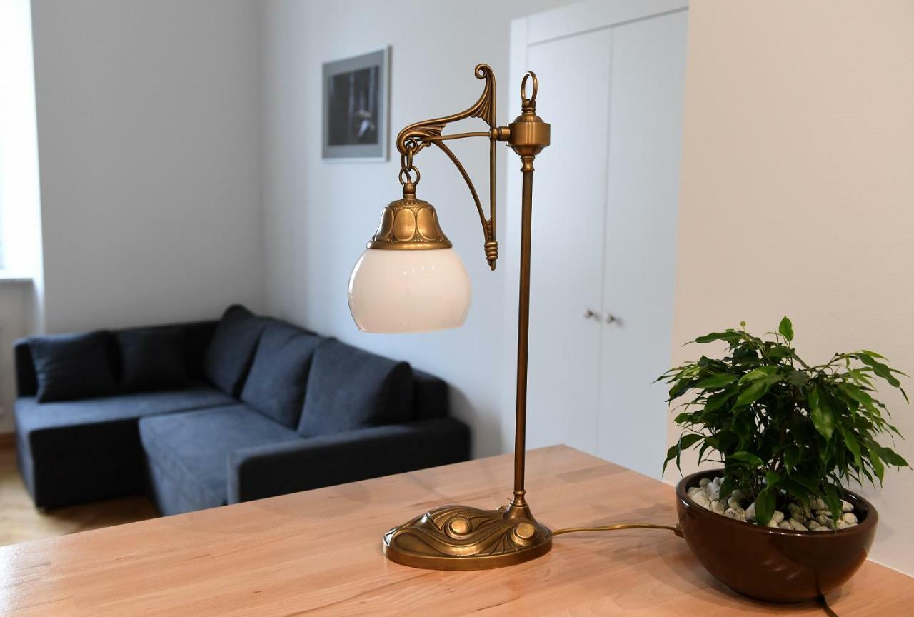 Apartament Na Dlugiej Warsawa Bagian luar foto