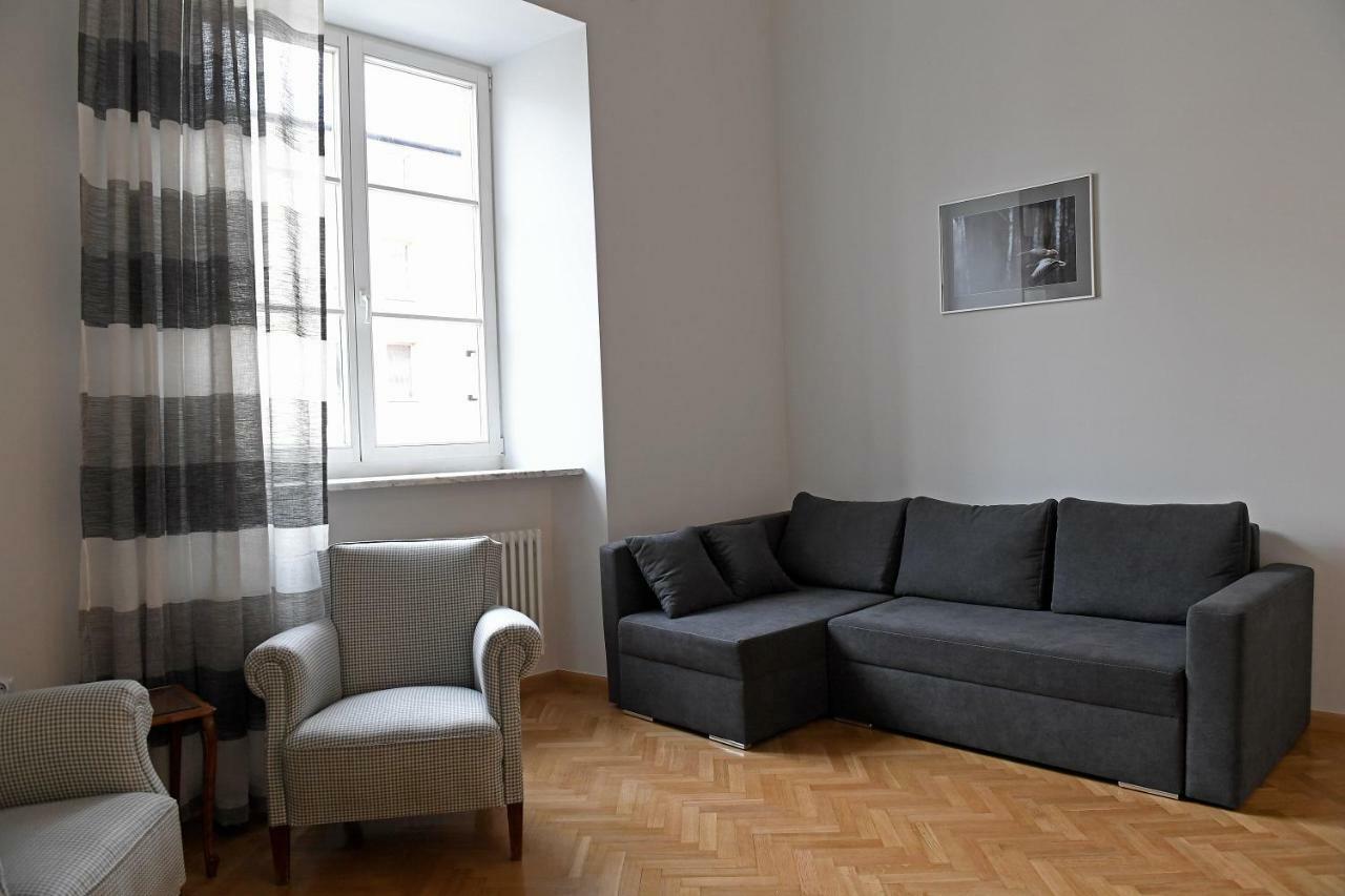 Apartament Na Dlugiej Warsawa Bagian luar foto