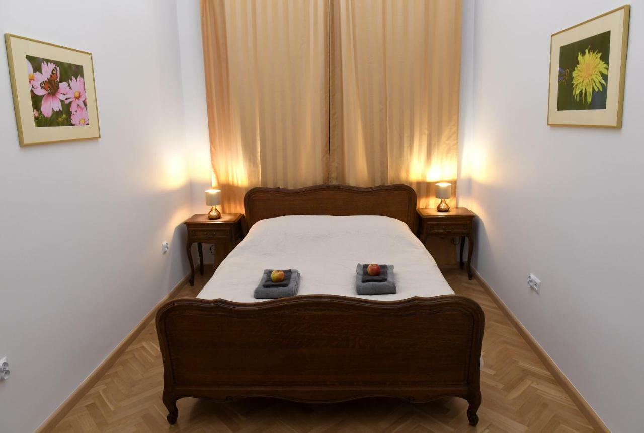 Apartament Na Dlugiej Warsawa Bagian luar foto