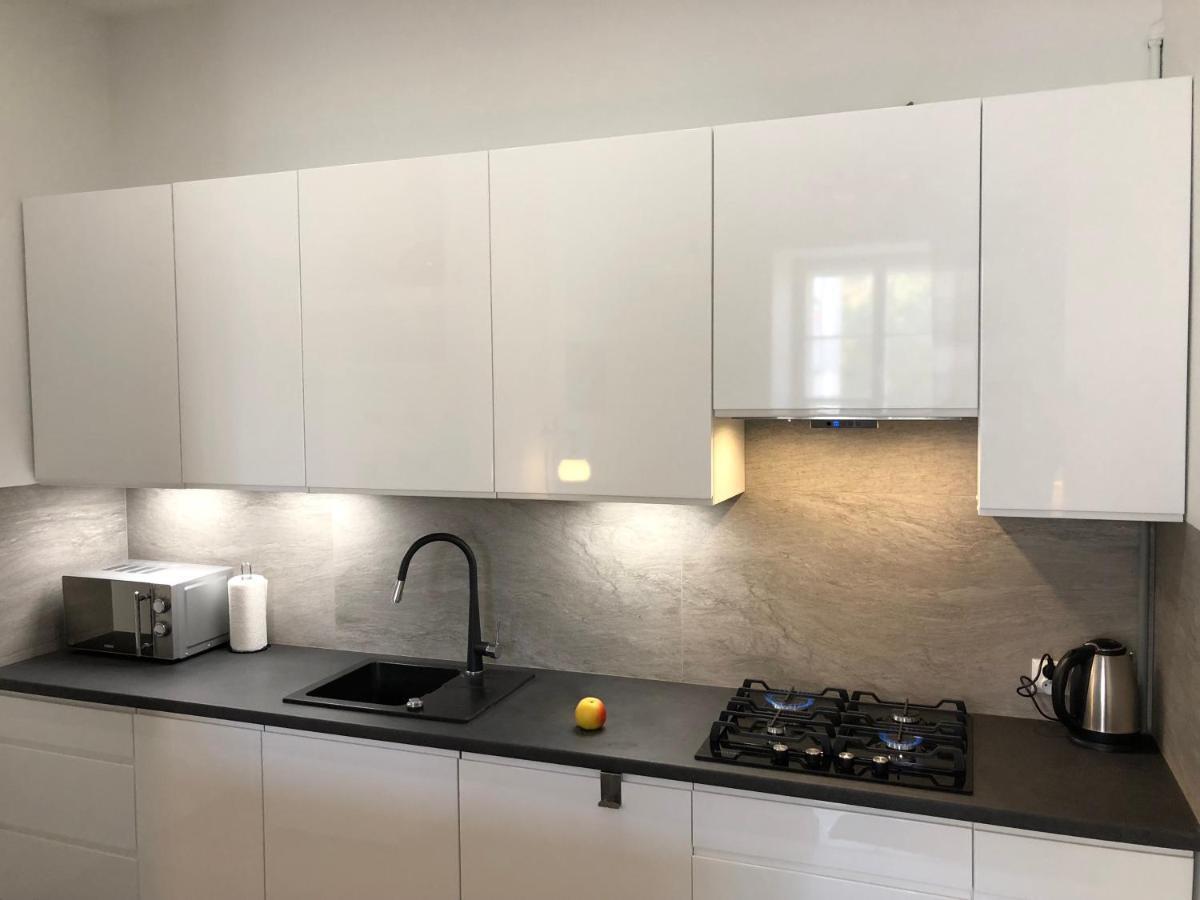 Apartament Na Dlugiej Warsawa Bagian luar foto